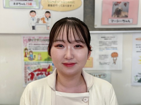受付/ 鈴木